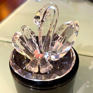 Swarovski Swan Couple